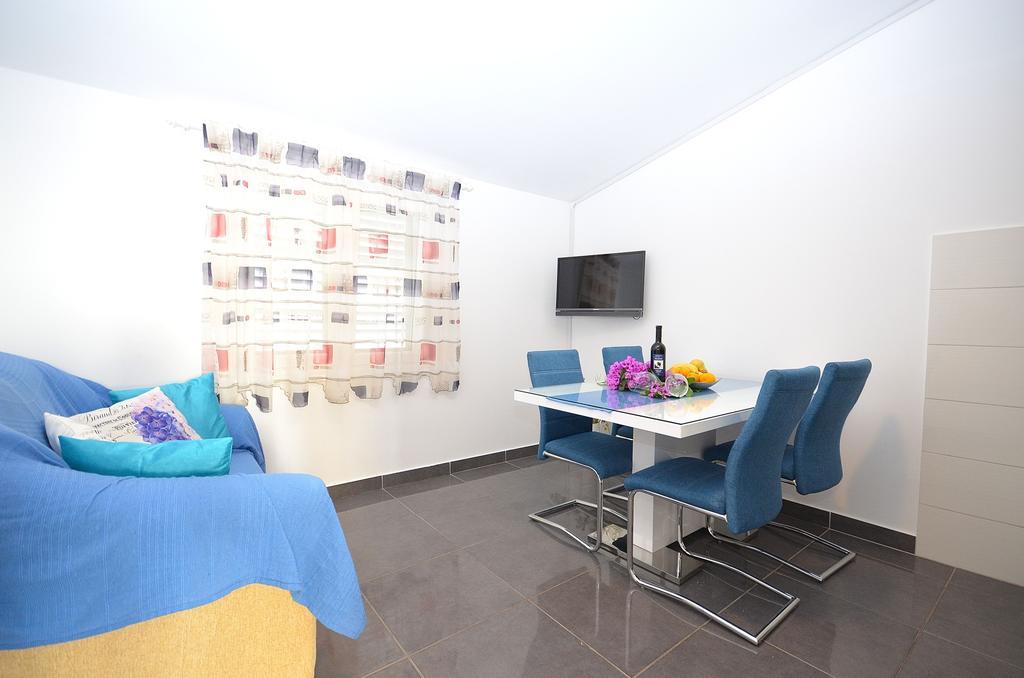 Apartments Miriam Srima ヴォディツェ エクステリア 写真