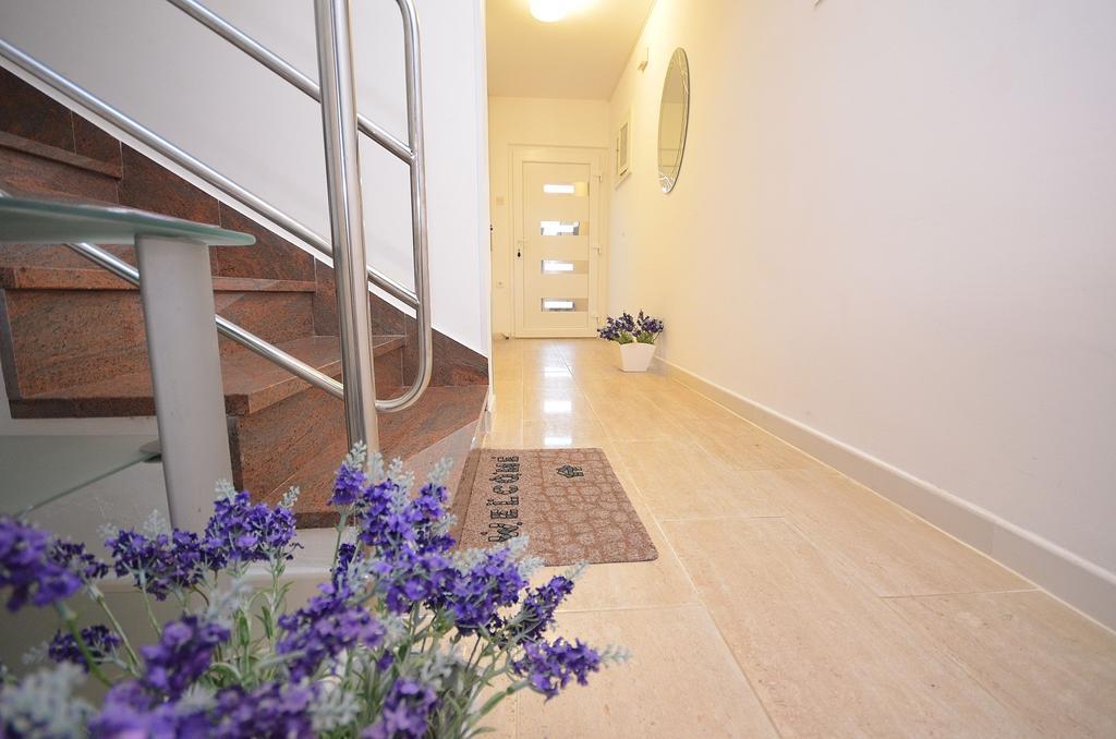 Apartments Miriam Srima ヴォディツェ エクステリア 写真