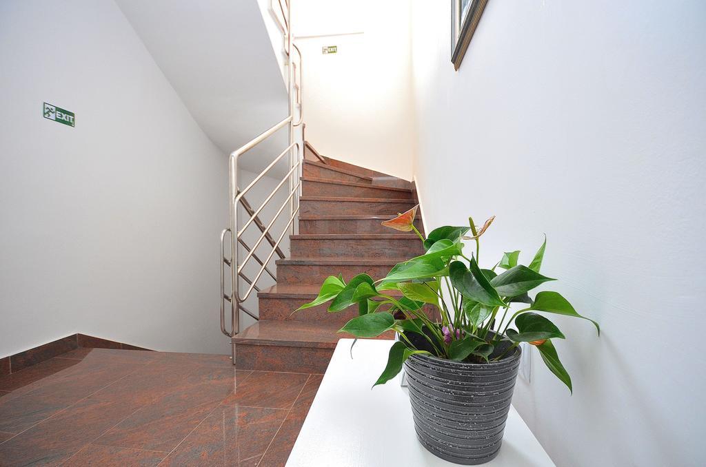 Apartments Miriam Srima ヴォディツェ エクステリア 写真